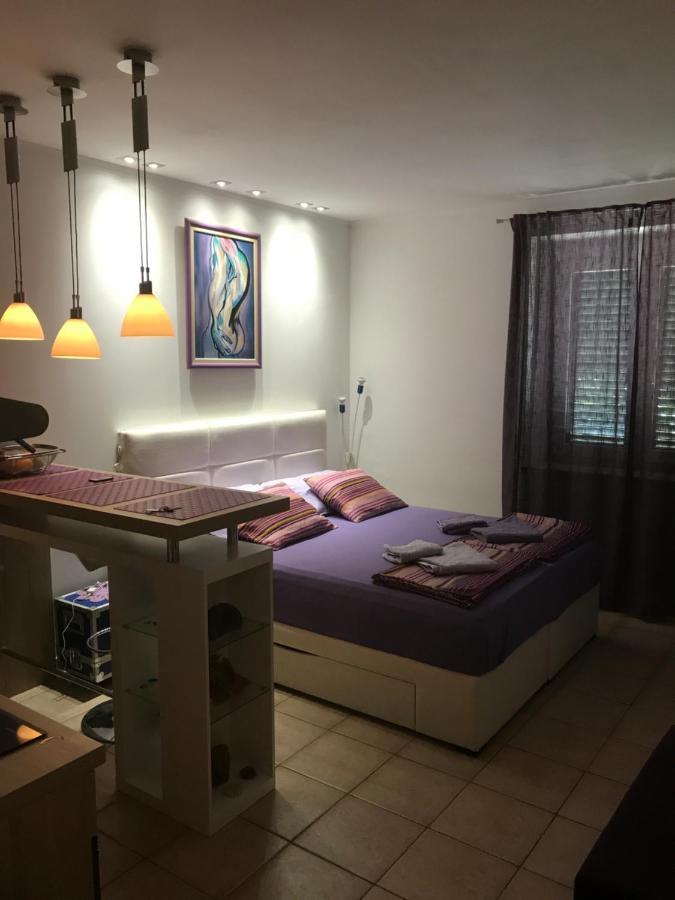 Studio Apartment Yess ,스플리트 외부 사진
